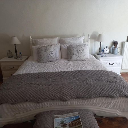 La Tale Bed and Breakfast Chahaignes Eksteriør billede