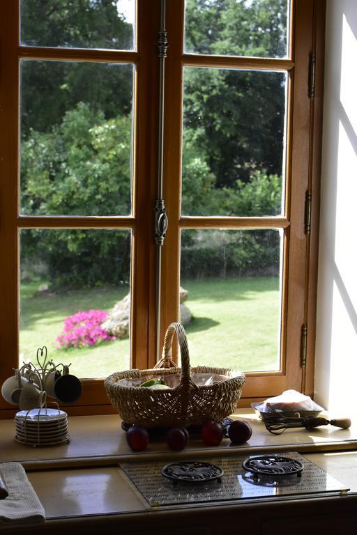 La Tale Bed and Breakfast Chahaignes Eksteriør billede
